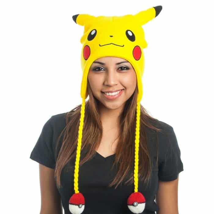 bonnet pokémon pompon s pokéball