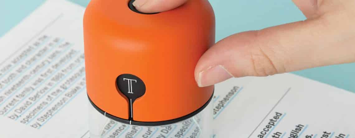 Spector, le gadget pour reconnaitre n'importe quelle typo - Super Insolite