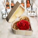 rose en savon coffret en bois