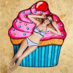 serviette-de-plage-geante-cupcake