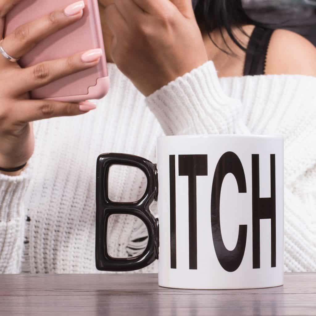 mug bitch