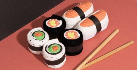 chaussettes sushi et maki saumon