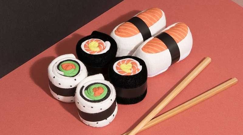 chaussettes sushi et maki saumon