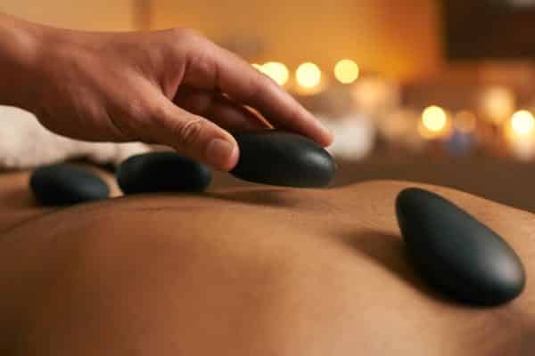 pierres chaudes pour massage