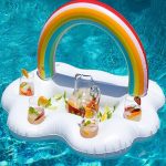 bar gonflable nuage arc-en-ciel piscine