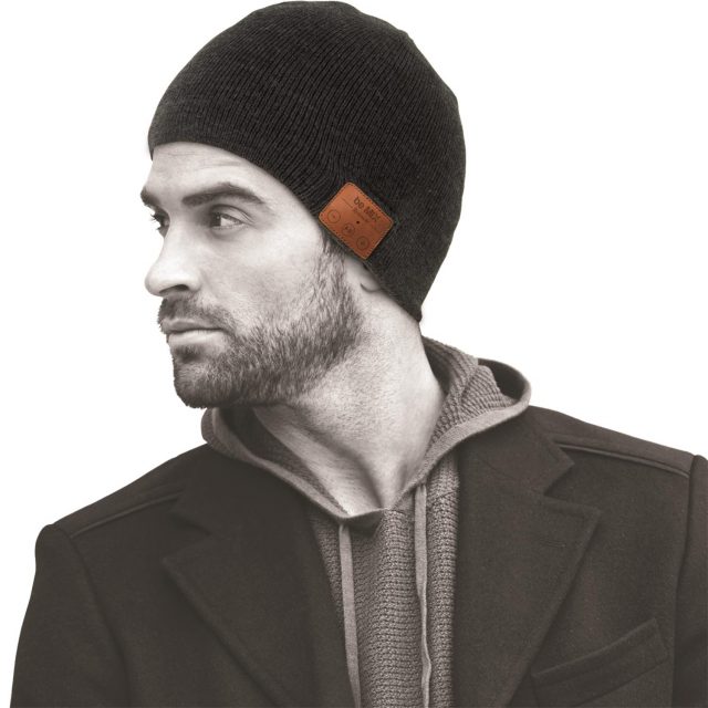 bonnet avec écouteurs bluetooth