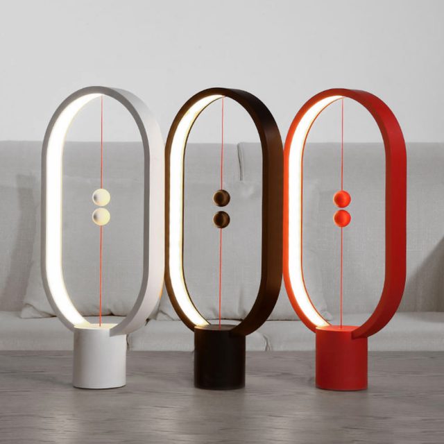 Lampe Magnétique Heng Balance - Super Insolite