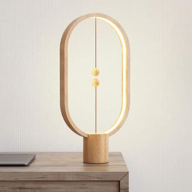 Lampe de chevet design noire à interrupteur magnétique