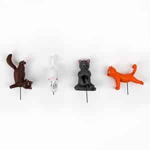 figurine chat yoga pot plante