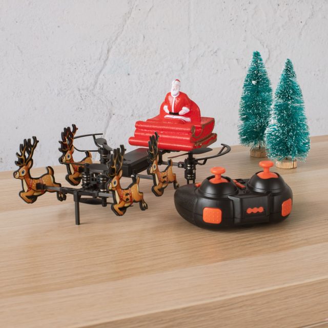 drone pere noel volant