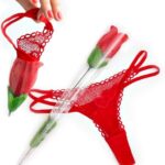 rose surprise avec string